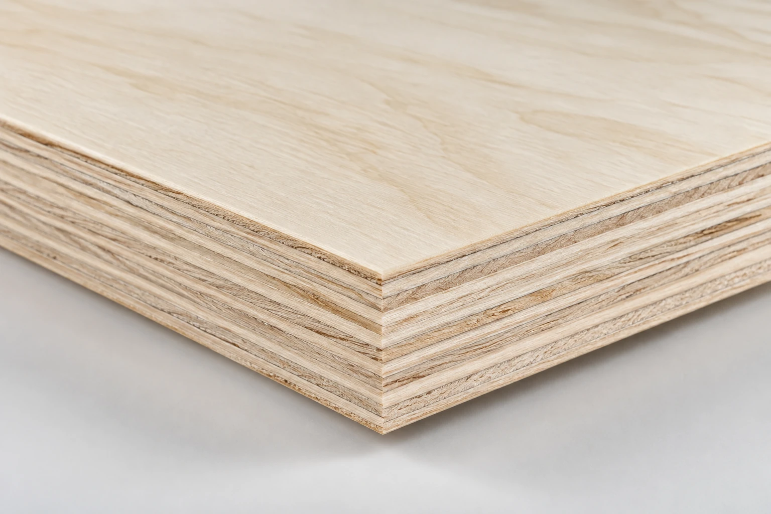 Poplar plywood core · Cross Laminated Corner Macro