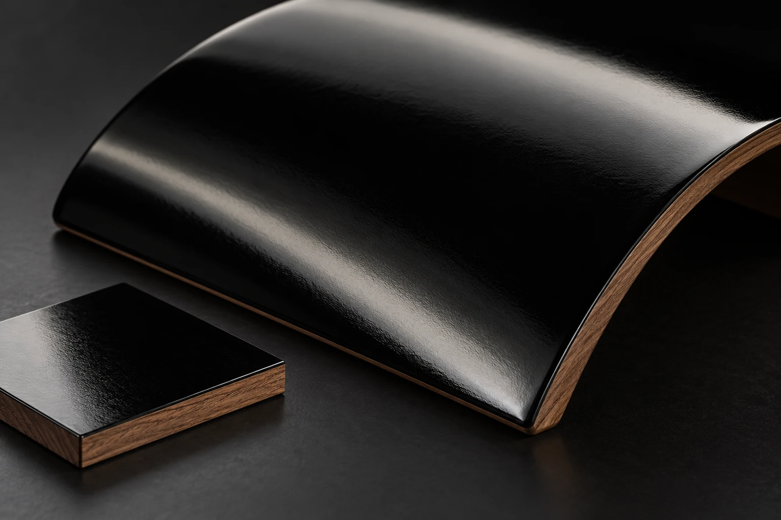 Natural lacquer finish · Black Lacquer Macro